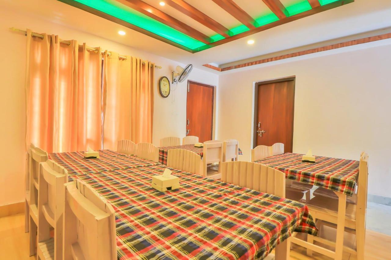Hotel Alpine Villa Pokhara Extérieur photo