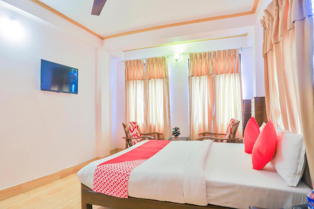 Hotel Alpine Villa Pokhara Extérieur photo