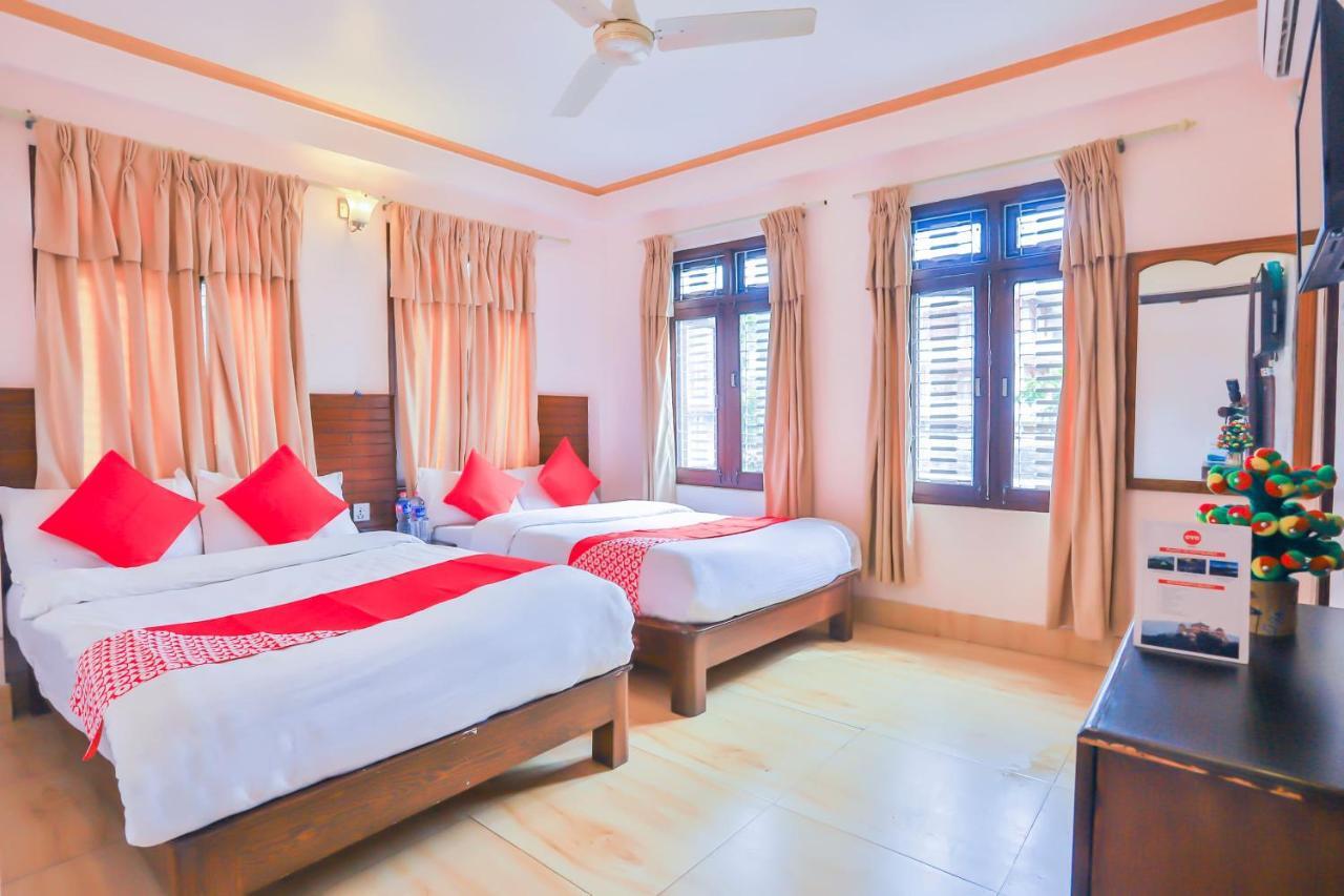 Hotel Alpine Villa Pokhara Extérieur photo