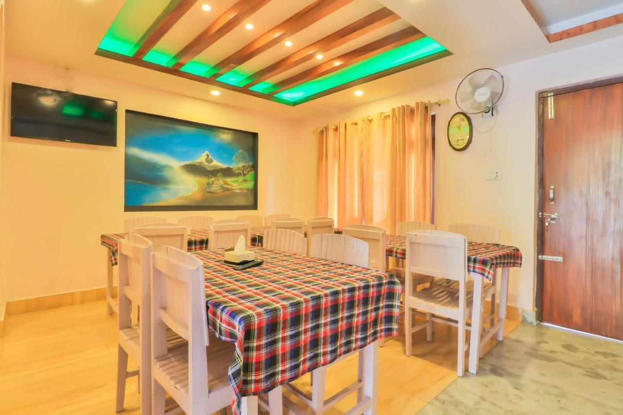 Hotel Alpine Villa Pokhara Extérieur photo